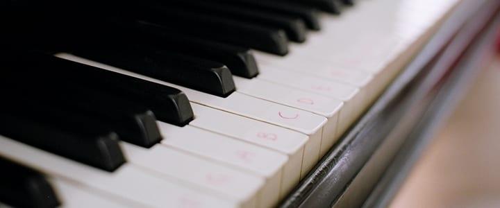 6 Piano Songs to Help You Learn Major and Minor Scales