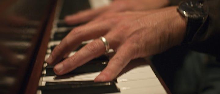 5+ Piano Exercises That Target Your Left Hand