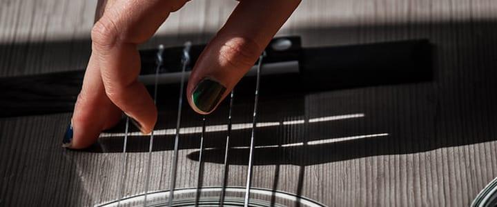 Fingerpicking Patterns for Guitar | TakeLessons Blog