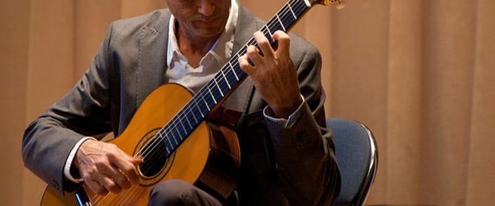 10+ Essential Classical Guitar Exercises to Tone Your Left Hand