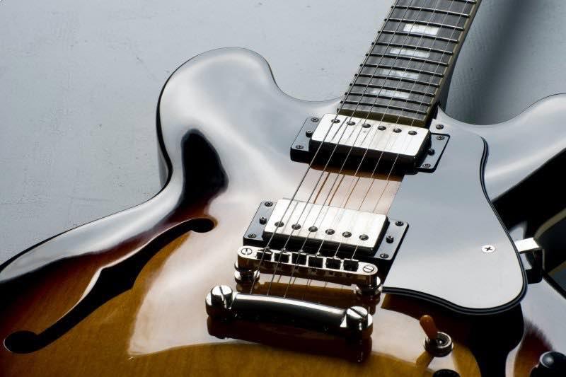 How to String an Electric Guitar: A Beginner's Guide
