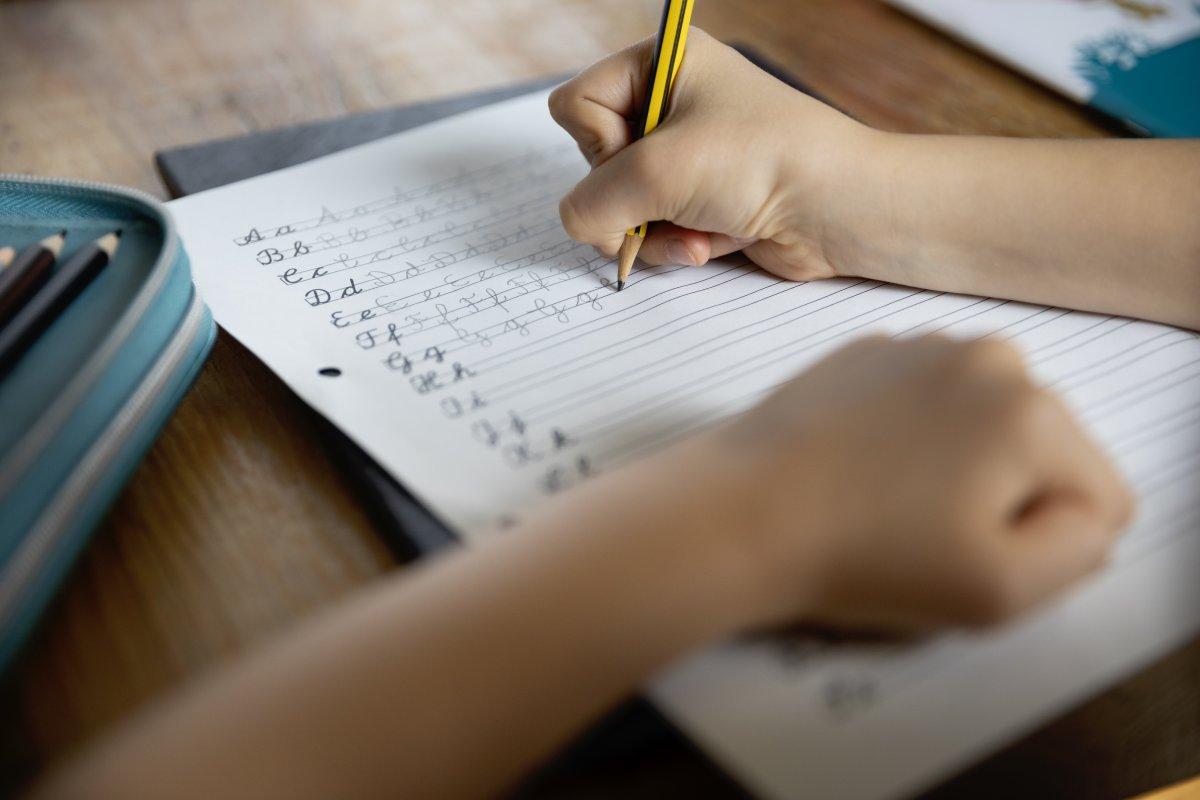 Unlock Your Child’s Writing Potential with Handwriting Tutors