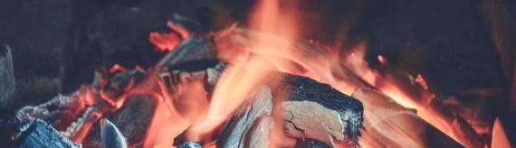 6 Popular Guitar Songs to Play Around the Campfire - Guitar Class