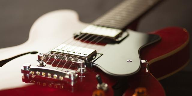 Lead and Solo Guitar Techniques - Guitar Class