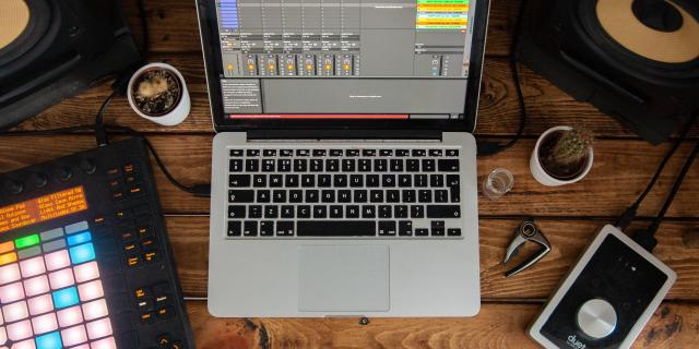 Let's Learn Music Production with Ableton Live - Music Recording Class
