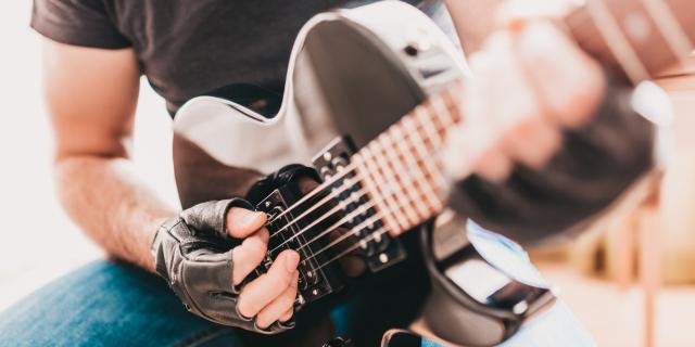 How to Practice Effectively and Learn Difficult Songs with Workshopping - Guitar Class