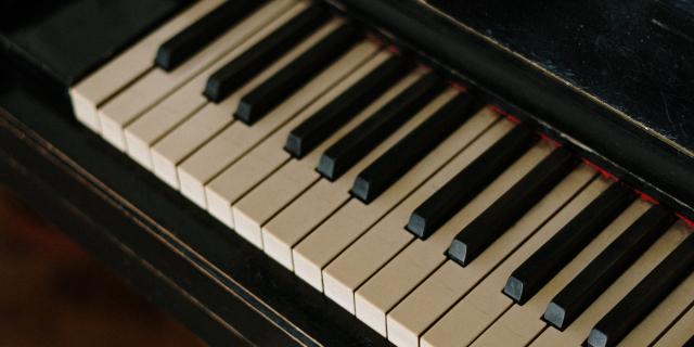 Minor Piano Scales - Piano Class