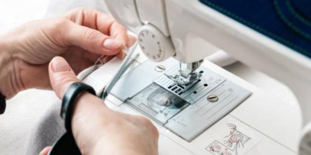 Sewing Machine Threading and Bobbin Placement - Sewing Class