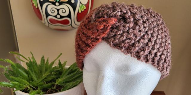 Twisted Knitting Headband - Knitting Class
