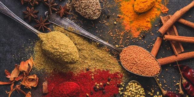 From Zesty Zing to Heavenly Sips: A Journey into Spices and Beverages - Hindi Class