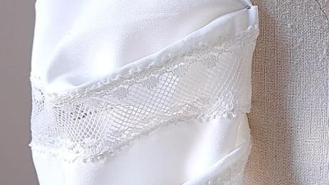 How to sew inserted lace and draped sleeve
