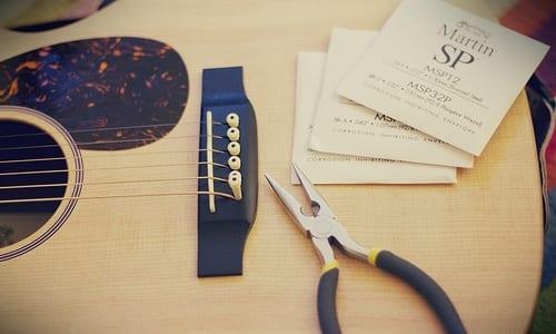 A Step-By-Step Guide to Changing Your Guitar Strings