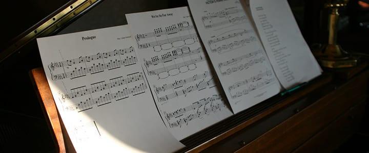 https://takelessons.com/blog/2014/03/how-to-learn-piano-setting-goals-staying-motivated-and-more