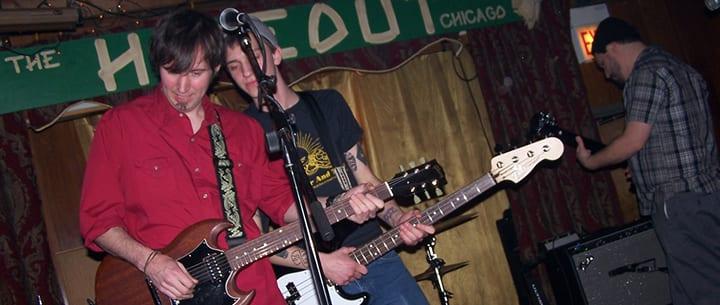 10 Chicago Bars With Live Music