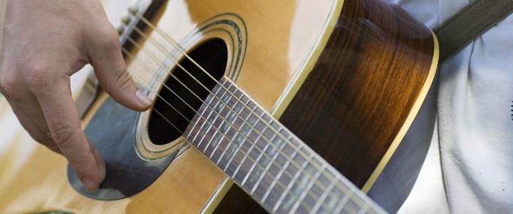 5 Guitar Tips for Accompanying a Vocalist