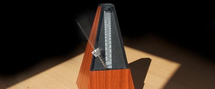 Do Singers Need Metronomes?