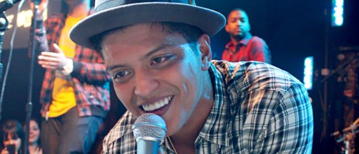 https://takelessons.com/blog/singing-like-bruno-mars-top-tips-for-relieving-tension-in-the-voice