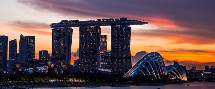 6 Fascinating Study Abroad Cities Worth Every Penny