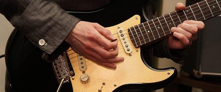 10 Things Only Guitar Players Understand