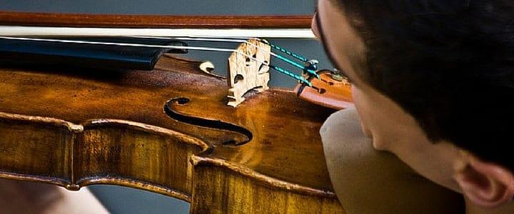 Everything You Need to Know About Vibrato Violin