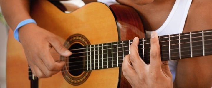 Guitar Chord Progressions: A Guide for Beginners