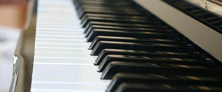 7+ Best Soundtrack Pieces to Play on the Piano