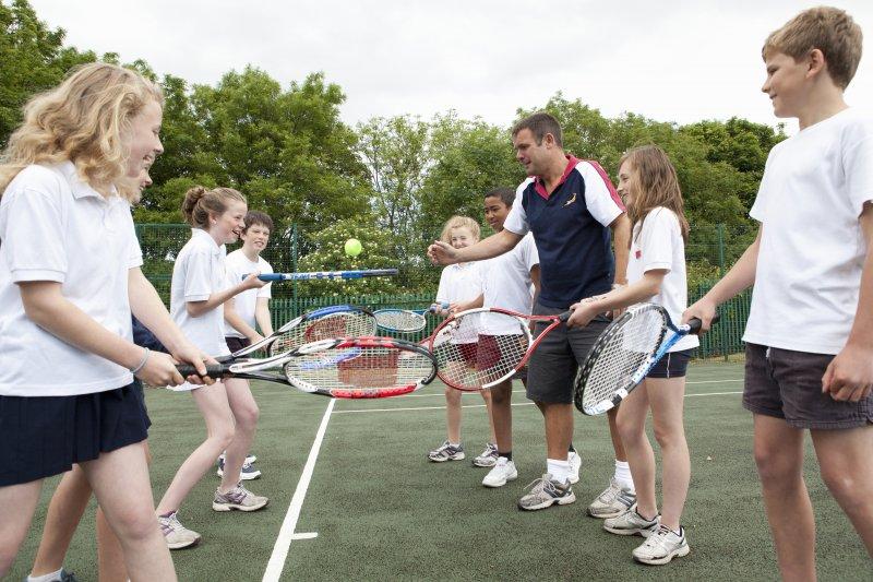 Tennis Lessons for Kids: 6 Frequently Asked Questions