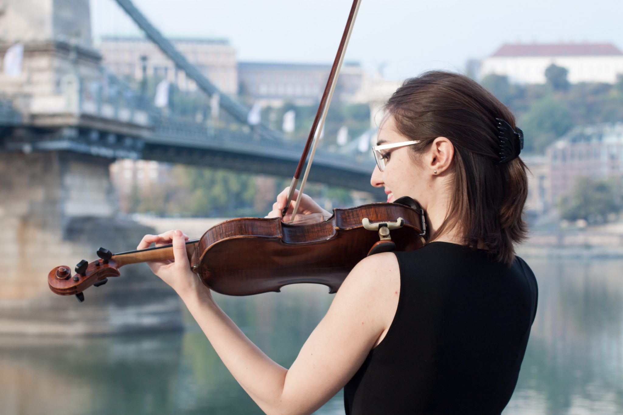 5+ Famous Violin Players You've Got to Know