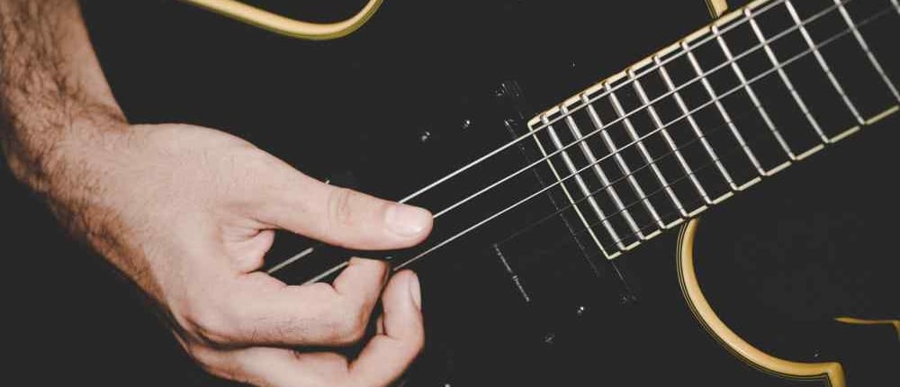 How to Play the Bass Guitar: Step by Step