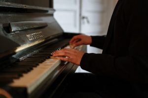 piano is another instrument that's easy for adults to learn