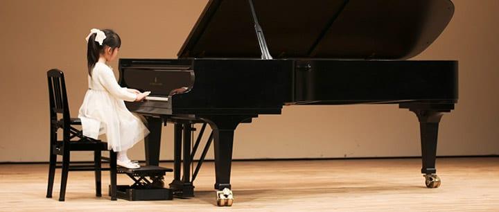 Science-Backed Rituals to Calm Your Nerves Before a Piano Recital