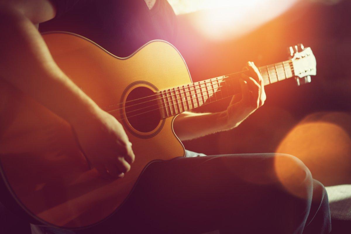 Why You Should Learn Acoustic Guitar First
