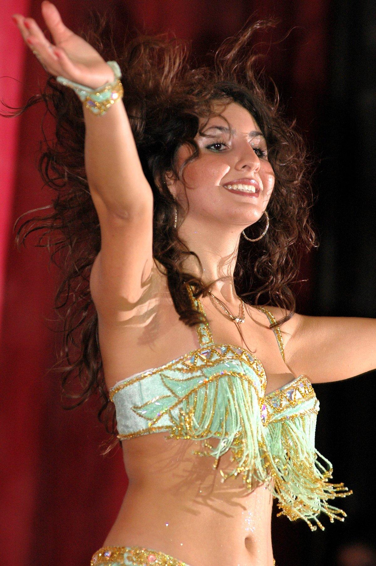 Learn How to Belly Dance for Beginners | TakeLessons